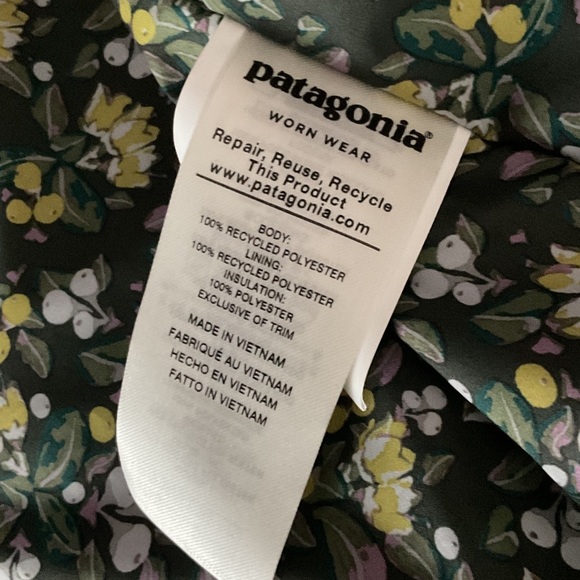 Patagonia Olive Green Quilted Snap-Front Jacket - Picture 6 of 7